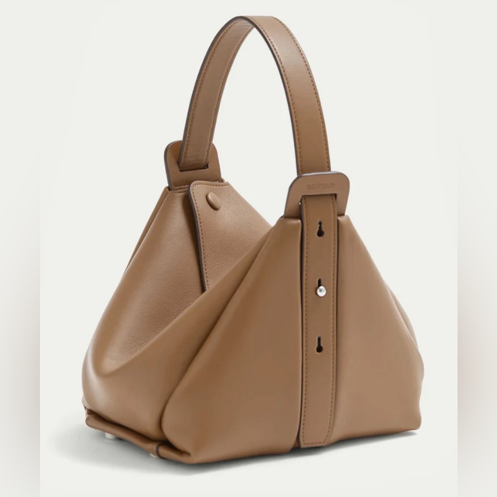 ADVENE « Age » bag. BNWT